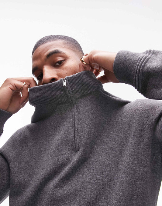 Essentials 1/4 Zip