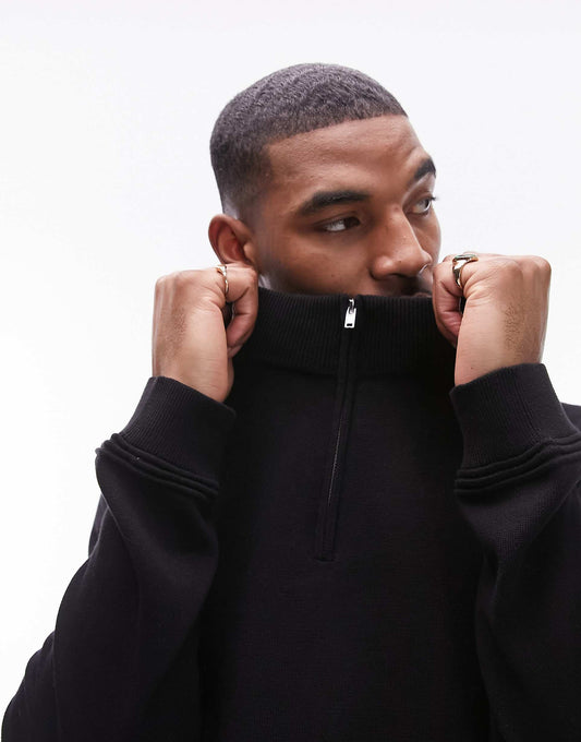 Essentials 1/4 Zip