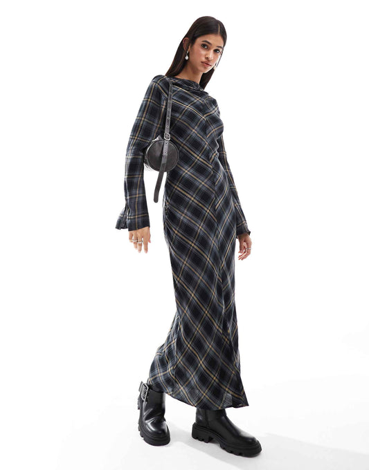 Long Sleeve Maxi Dress With Cowl Neck