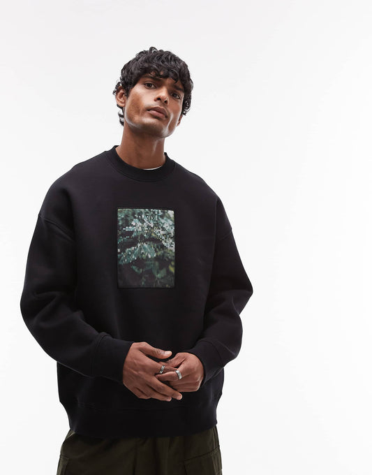 Oversized Fit Sweatshirt With Leaves Patch Print