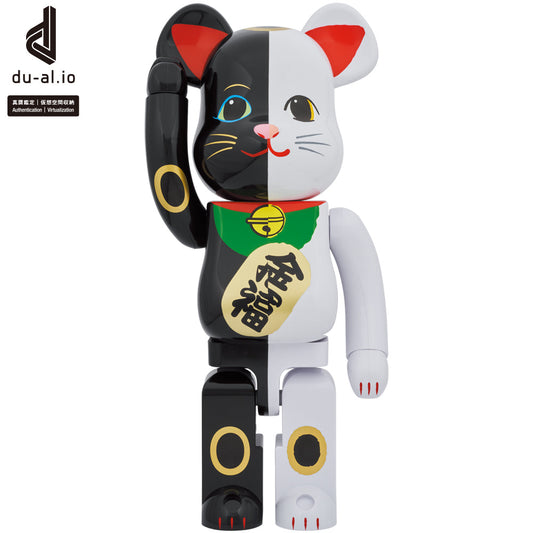 Medicom Be@Rbrick Maneki Neko Good Luck Black X Gold Fortune White