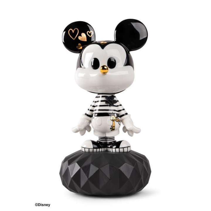 Mickey Sculpture