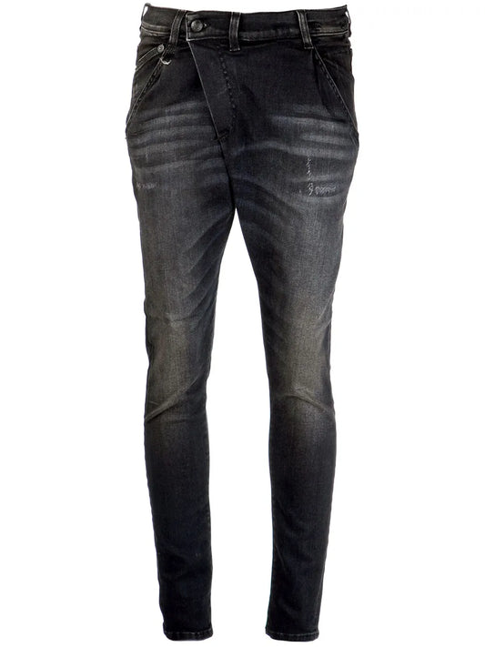 'X-Over' Jeans