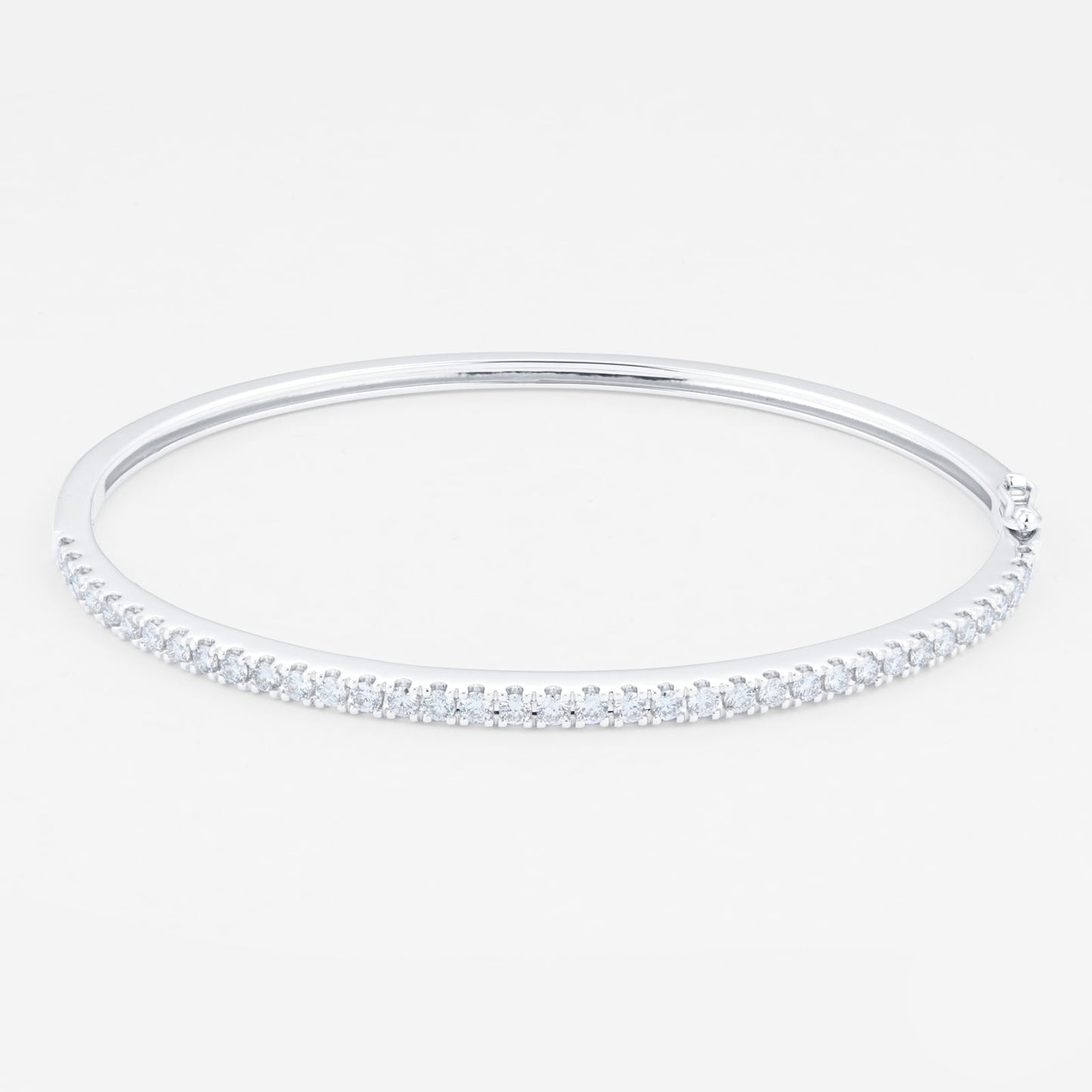 White Gold 1.25cttw Diamond Bangle