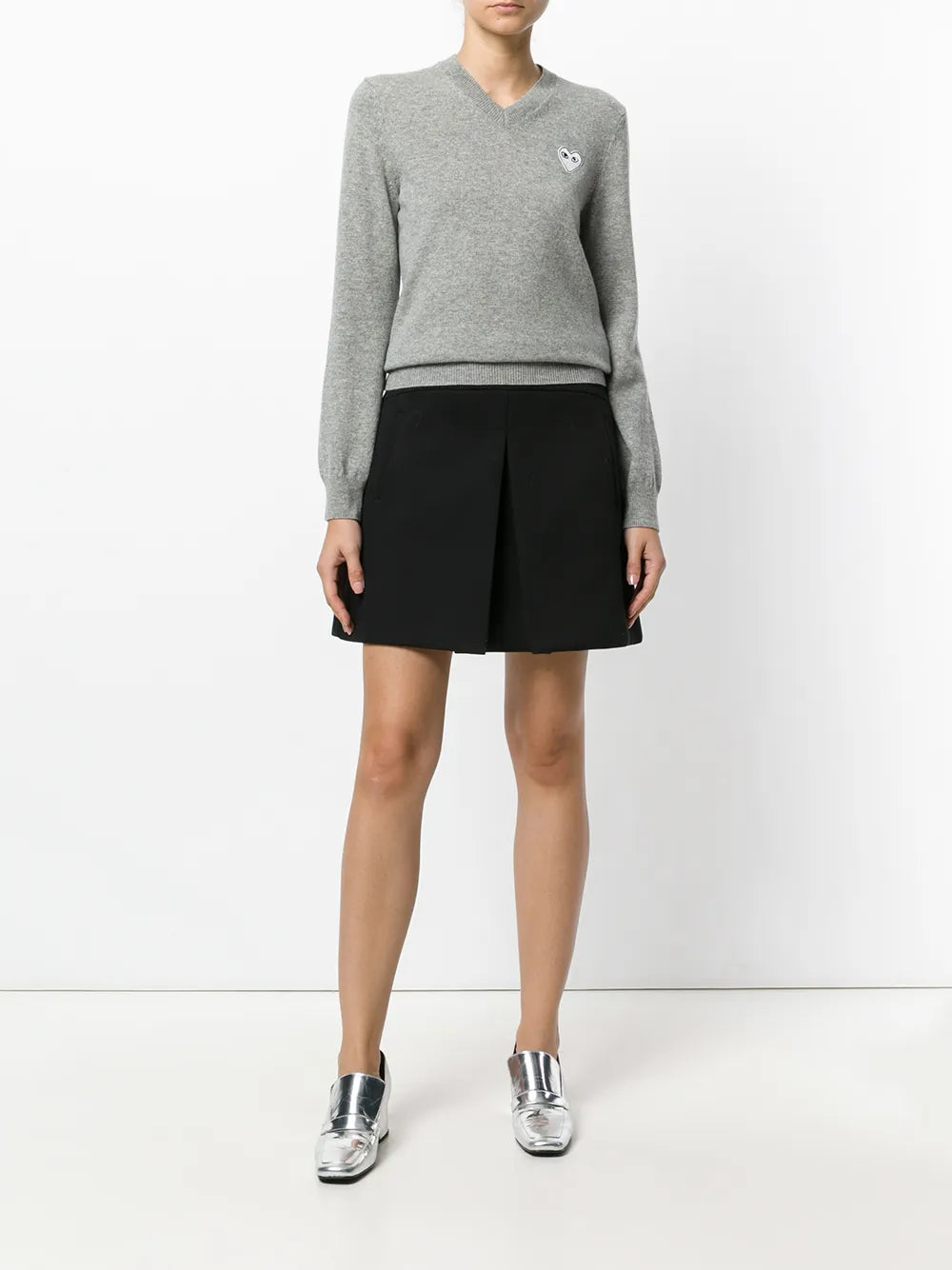 V-Neck Pullover
