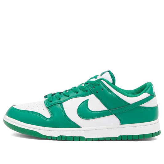 Dunk Low Retro Sneaker