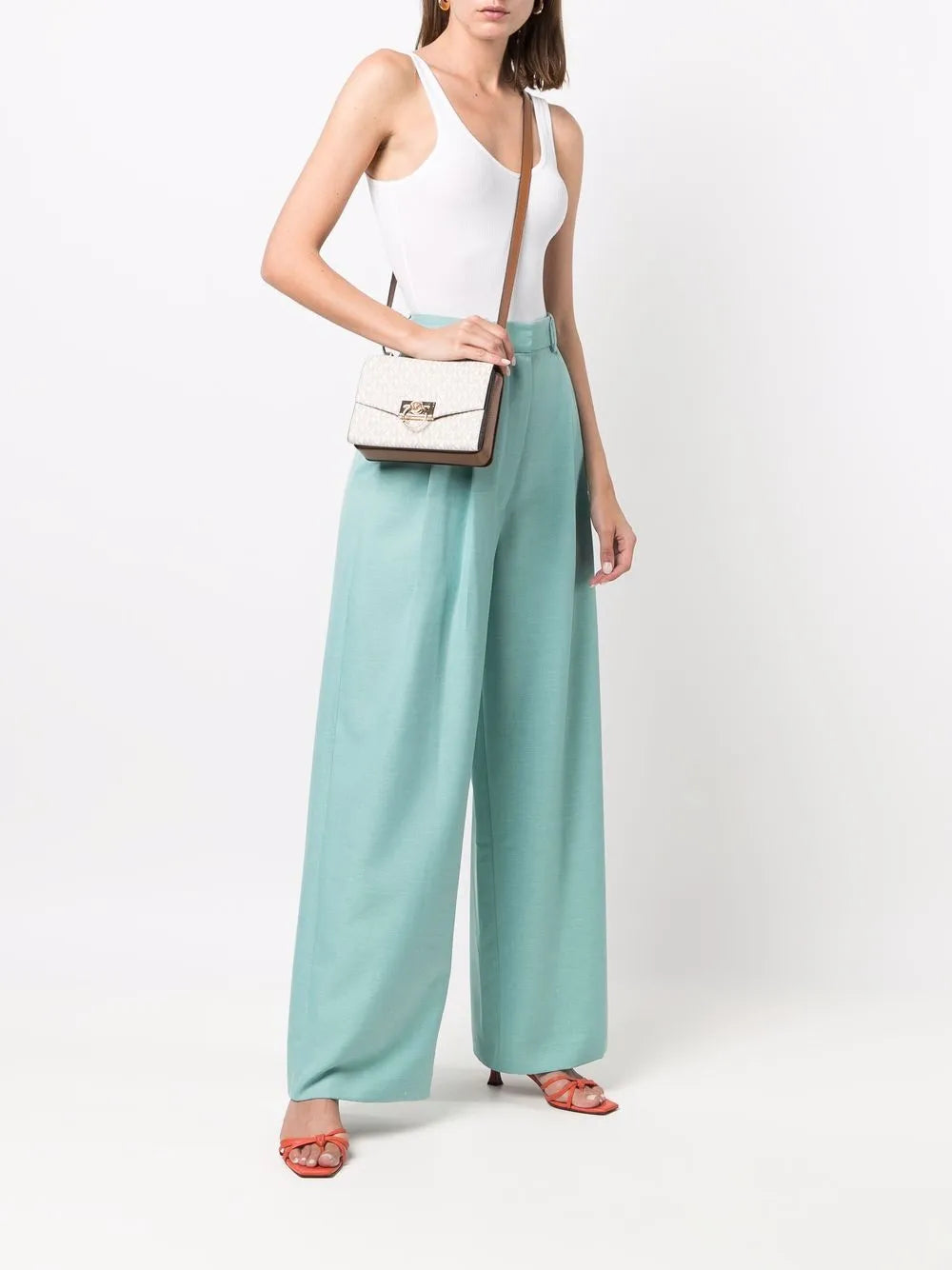 U-Neck Sleeveless Top