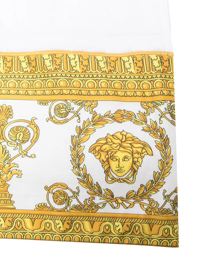 I ♡ Baroque Bath Towel
