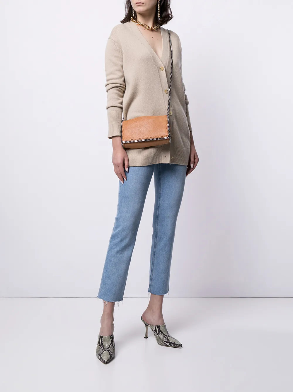 Cindy Raw Hem Jeans