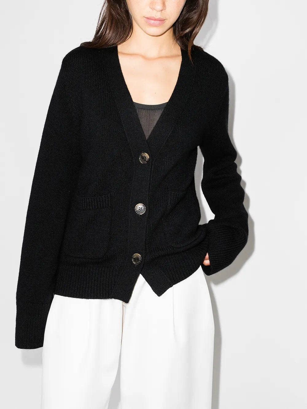 Davvi Oversized V-Neck Cardigan