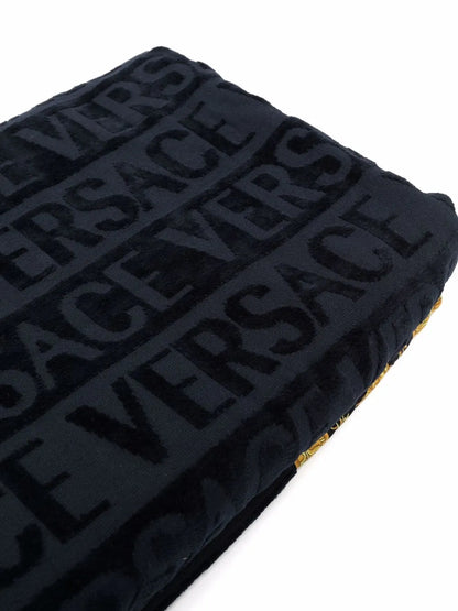 I Love Baroque Bath Towel
