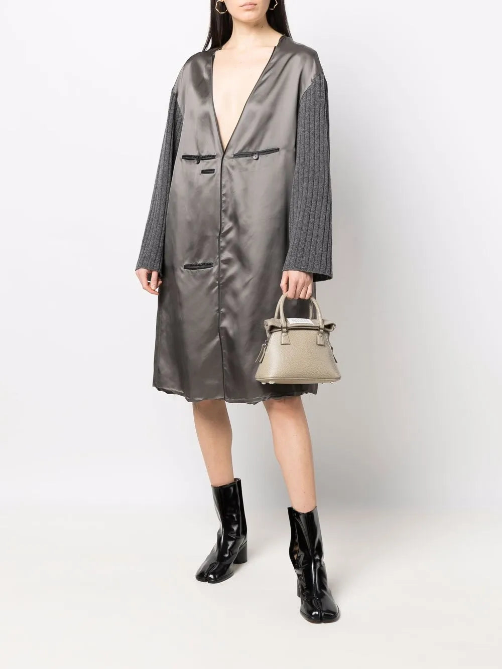 Contrasting-Sleeves V-Neck Dress