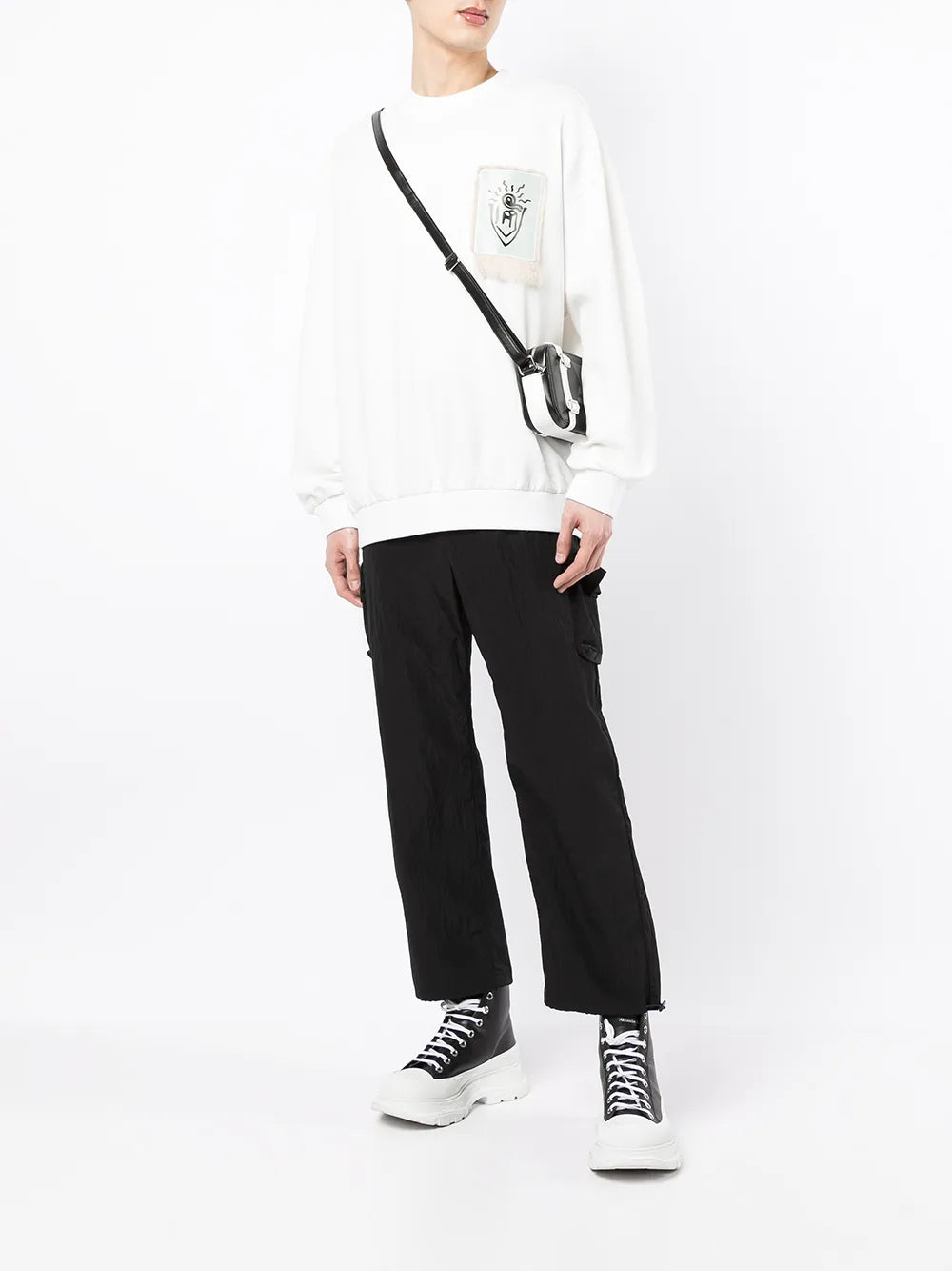Patch-Detail Crew Neck Sweatshirt
