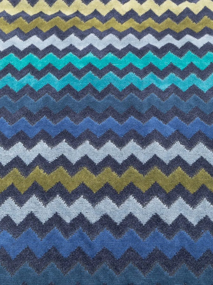 Warner Zigzag Pattern Bath Towel
