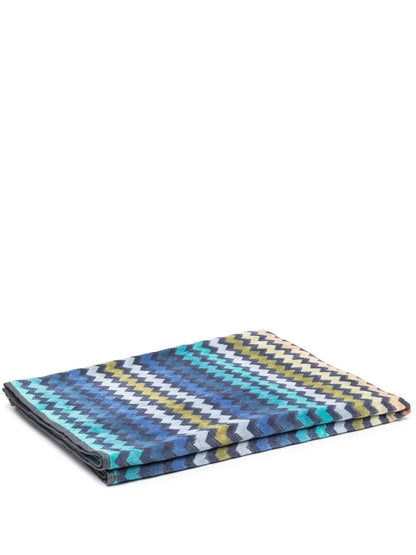 Warner Zigzag Pattern Bath Towel