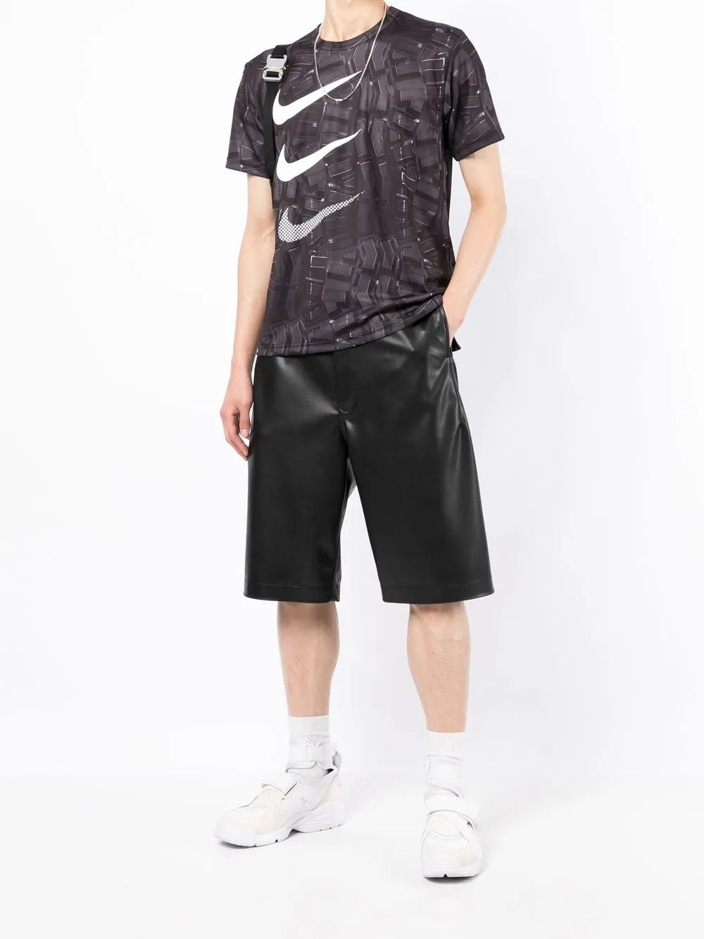 Swoosh-Print Graphic T-Shirt