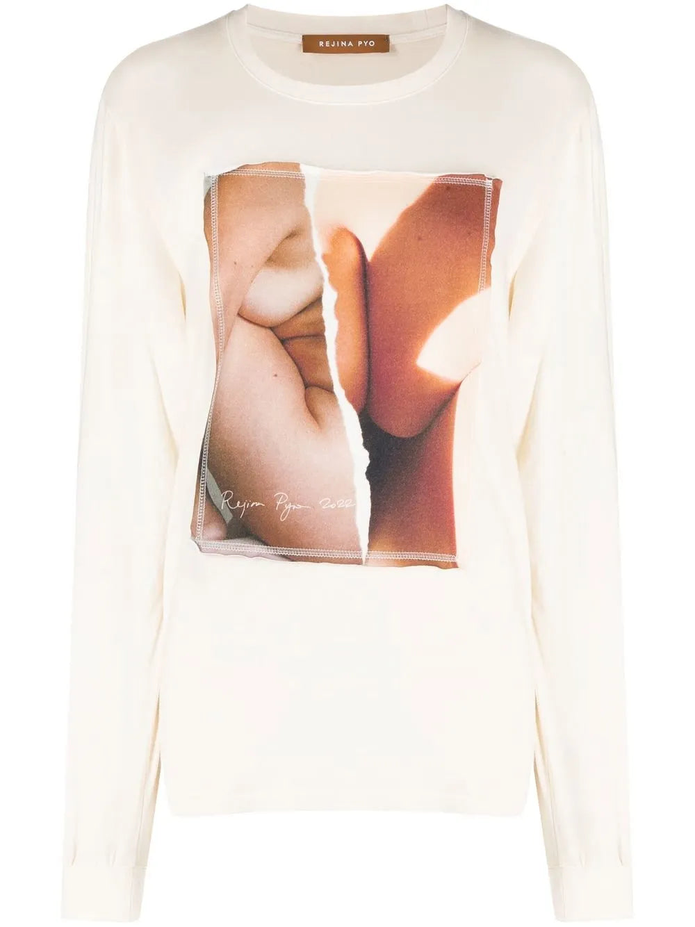 Emerie Long-Sleeved T-Shirt