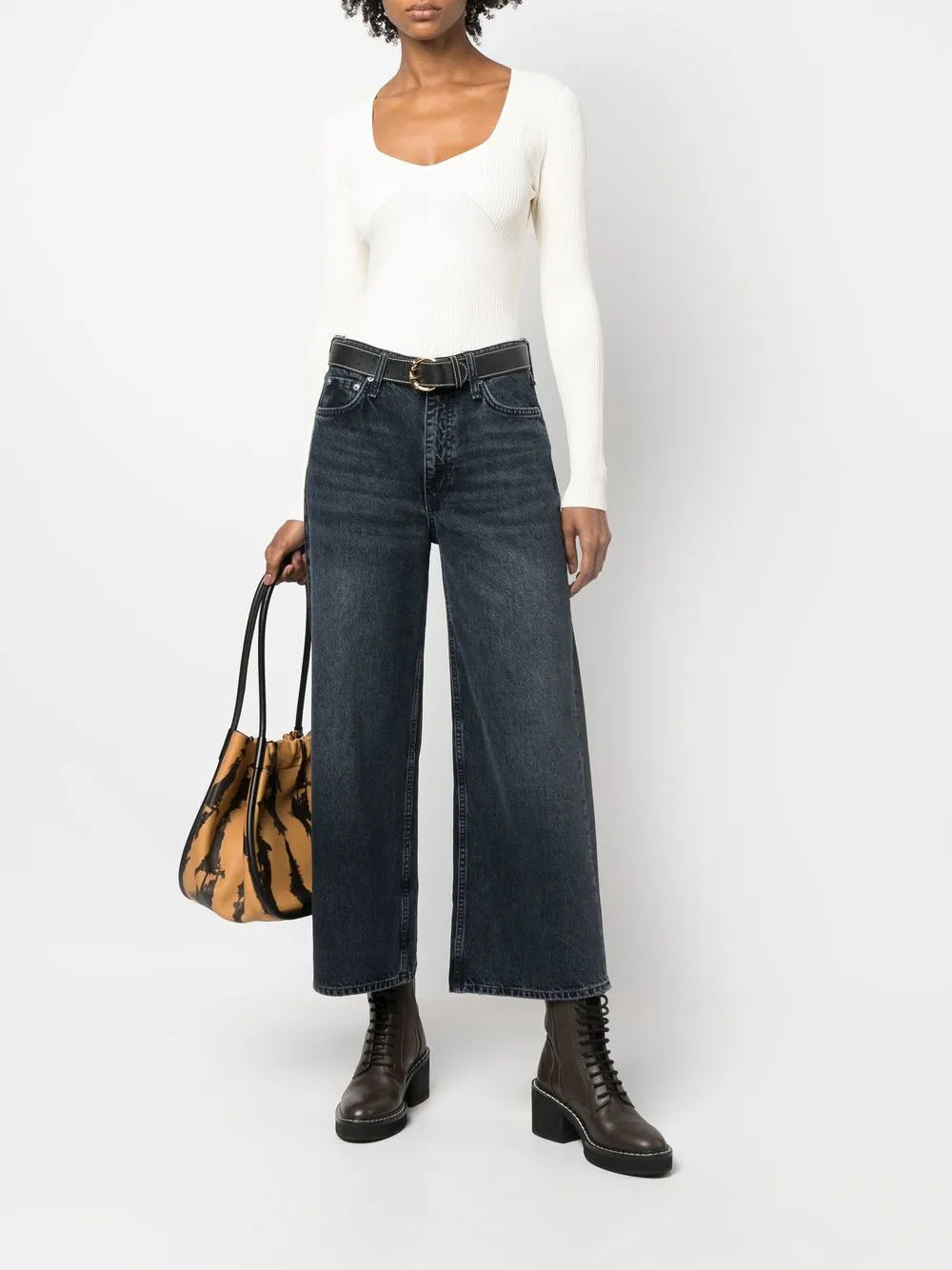 U-Neck Long-Sleeved Top