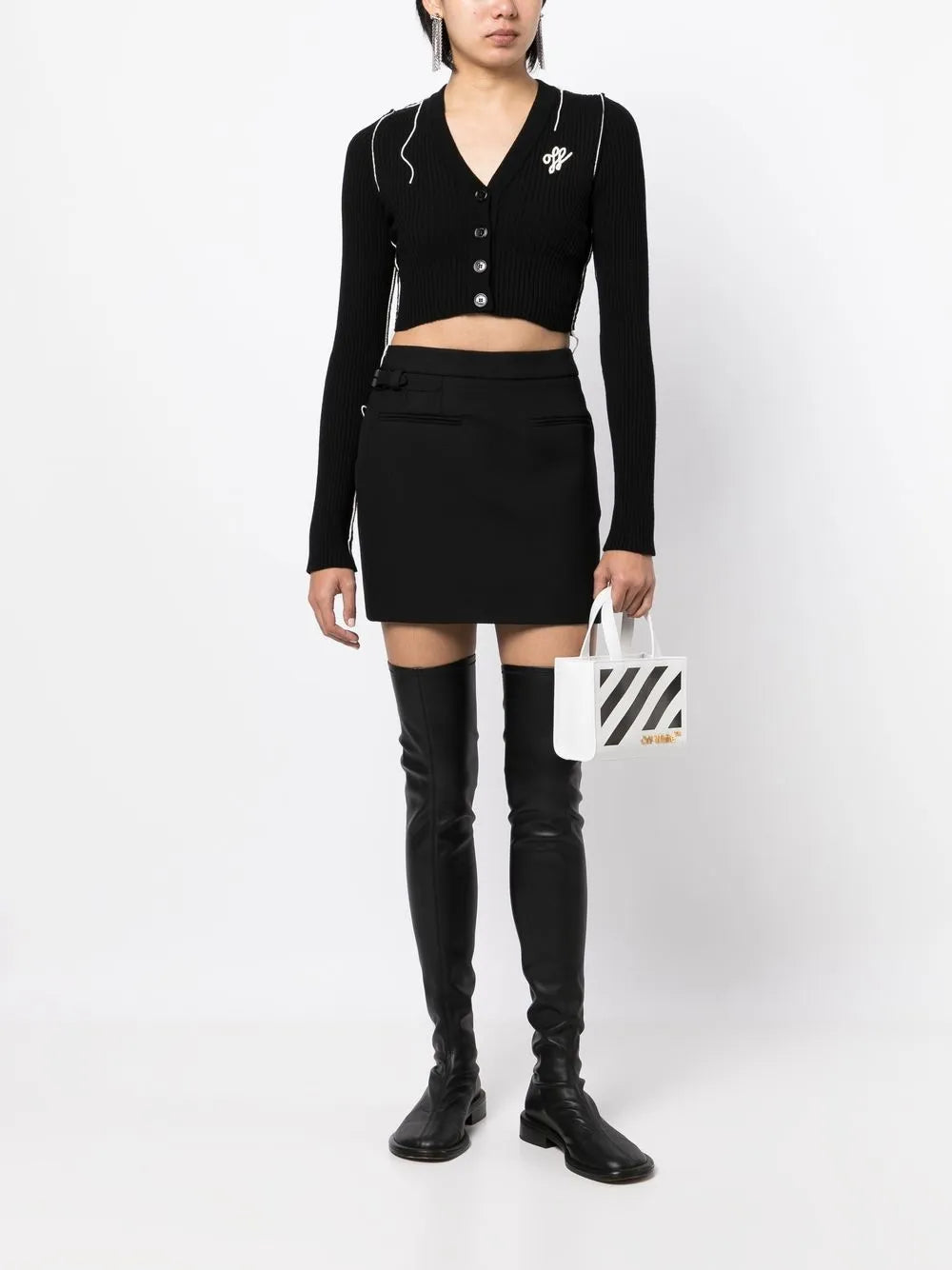 Outline Cropped Cardigan