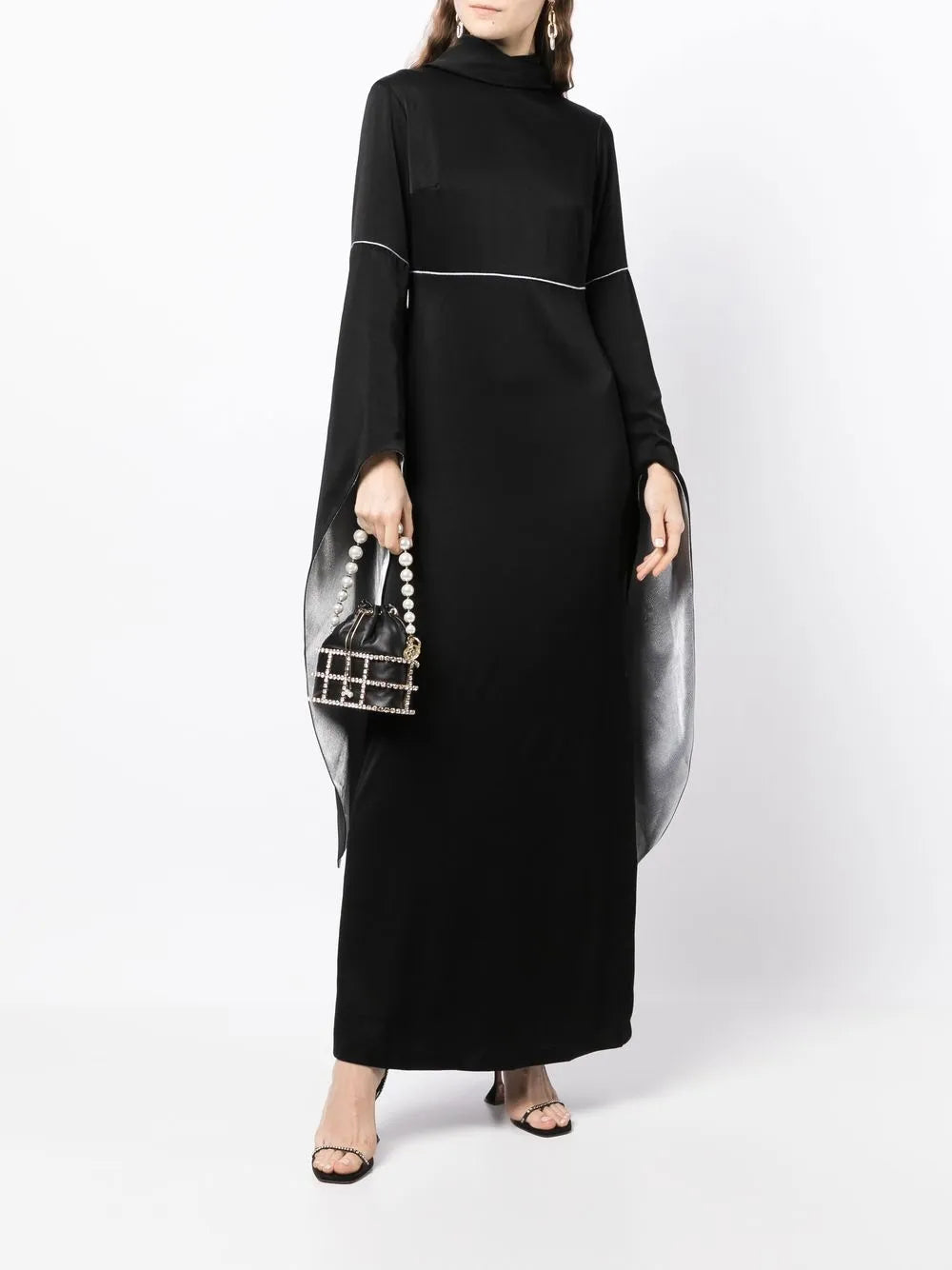 Elizabeth Cape-Design Maxi Dress