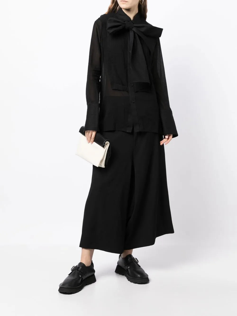 Pussy-Bow Collar Blouse