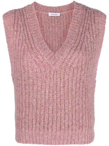 Chunky-Knit Sleeveless Vest