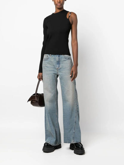 Wide-Leg Jeans