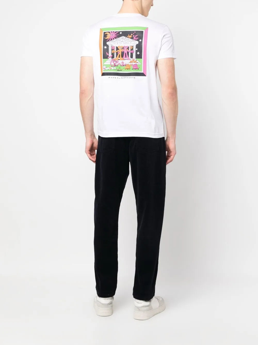 Graphic-Print Short-Sleeved T-Shirt