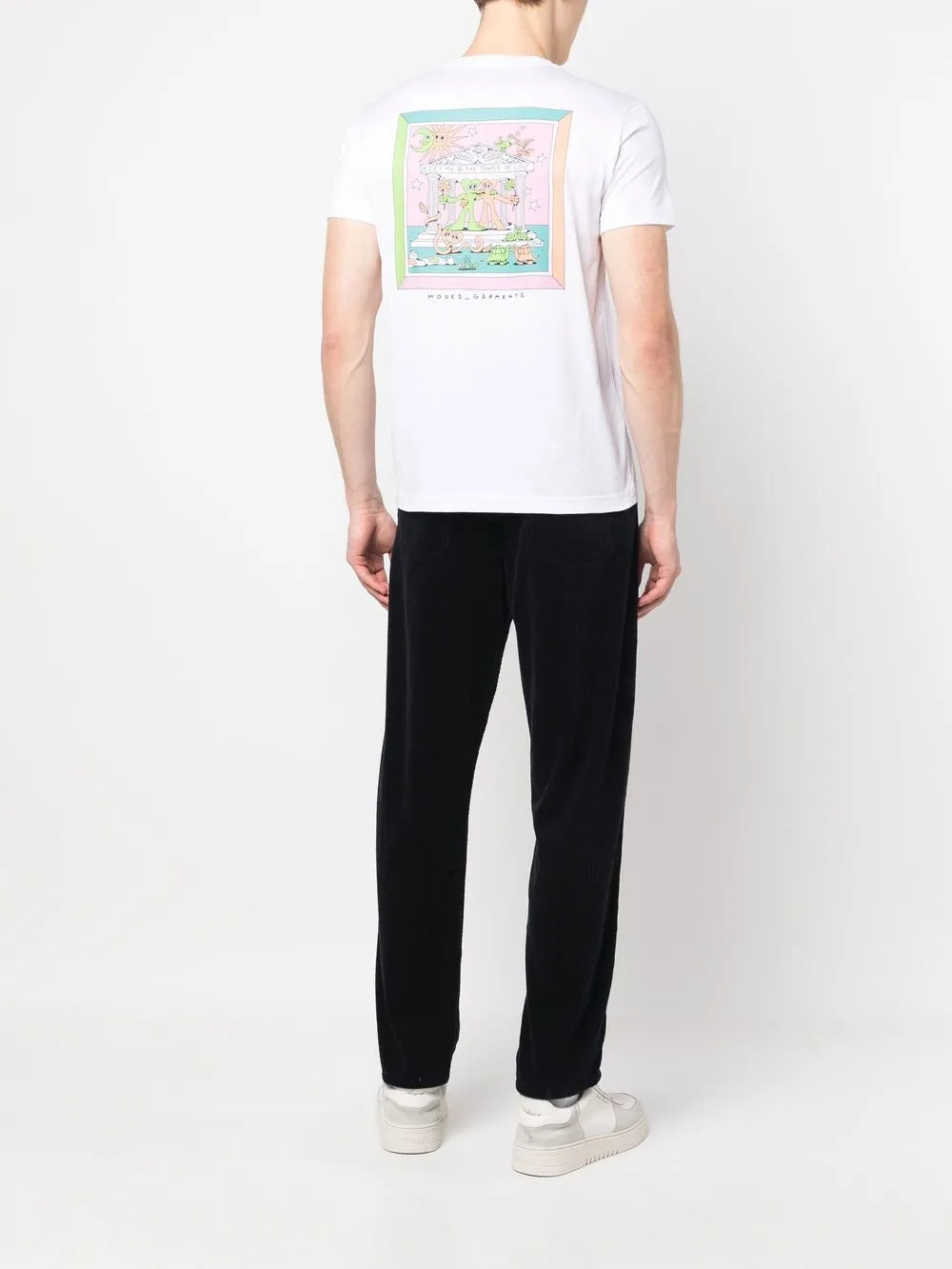 Graphic-Print Short-Sleeved T-Shirt