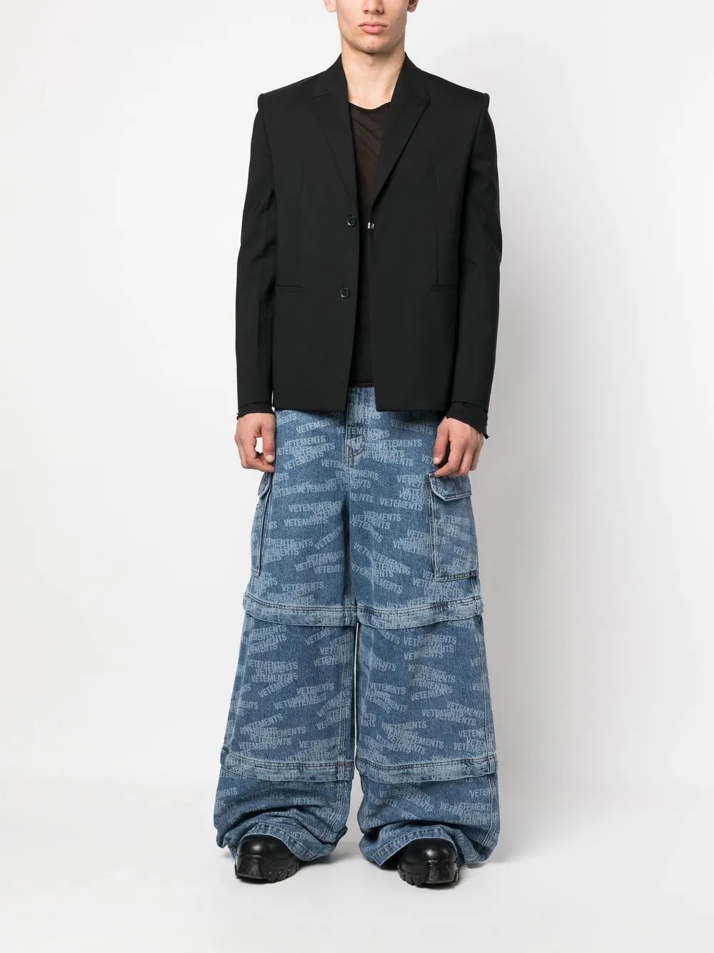 Transformer Logo-Print Jeans
