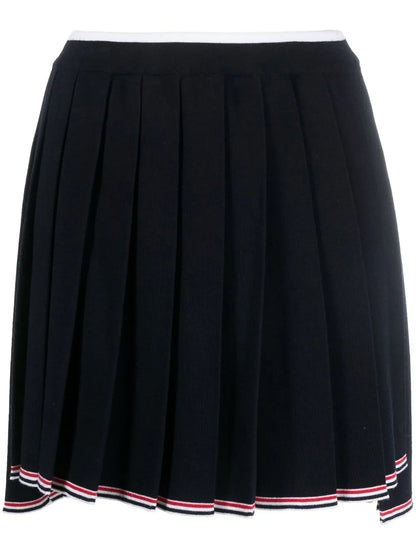 Full Needle Knitted Pleated Skirt