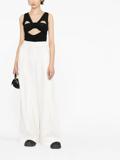 Cut Out-Heart Sleeveless Top