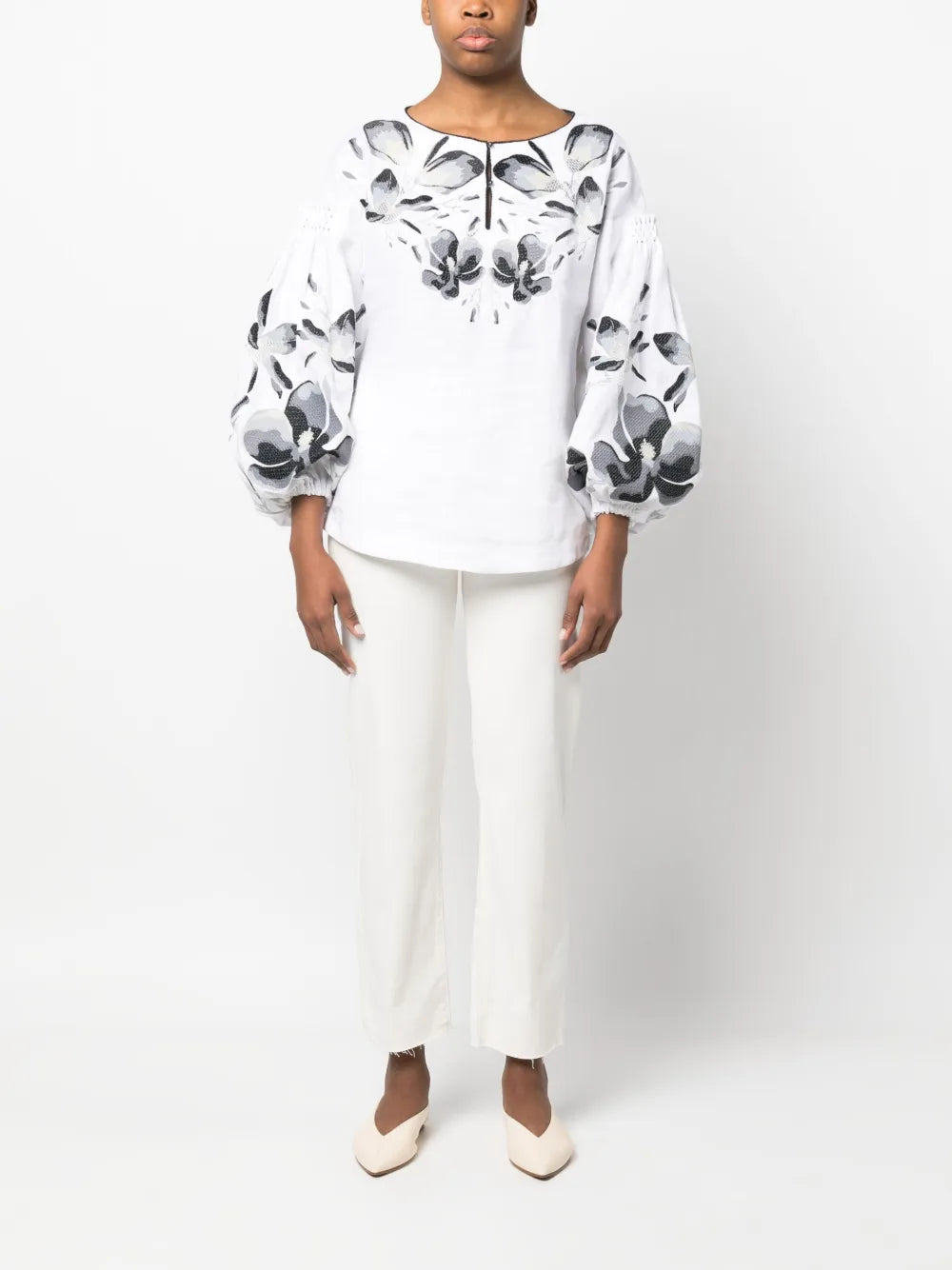 Floral-Embroidery Long-Sleeve Blouse