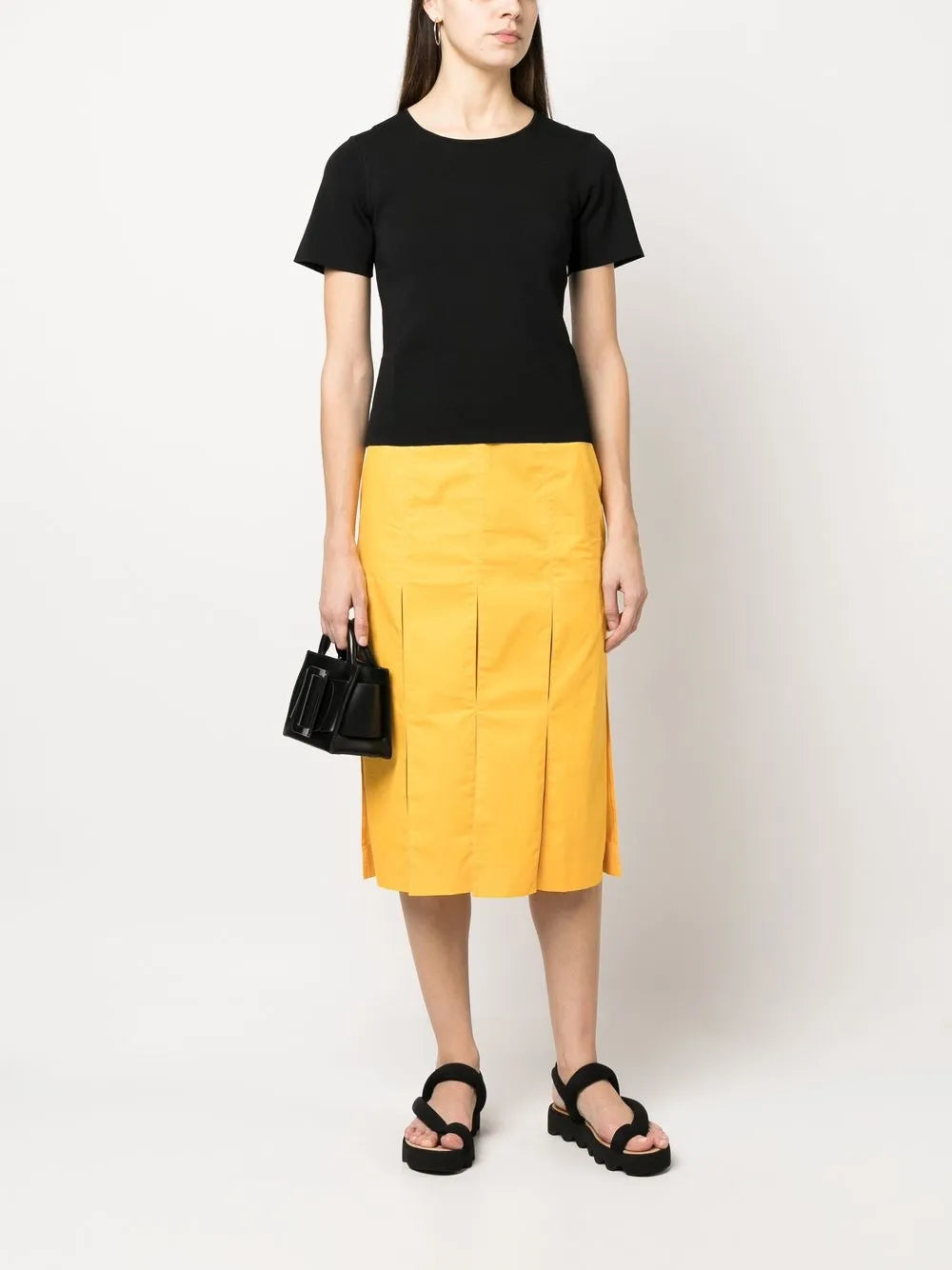 Round-Neck Short-Sleeved T-Shirt