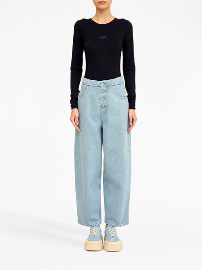 Mid-Rise Cropped Jeans