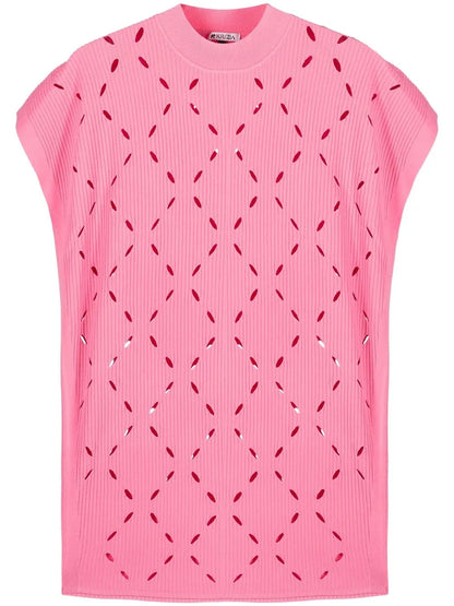 Cut Out-Detail Short-Sleeved Knitted Top
