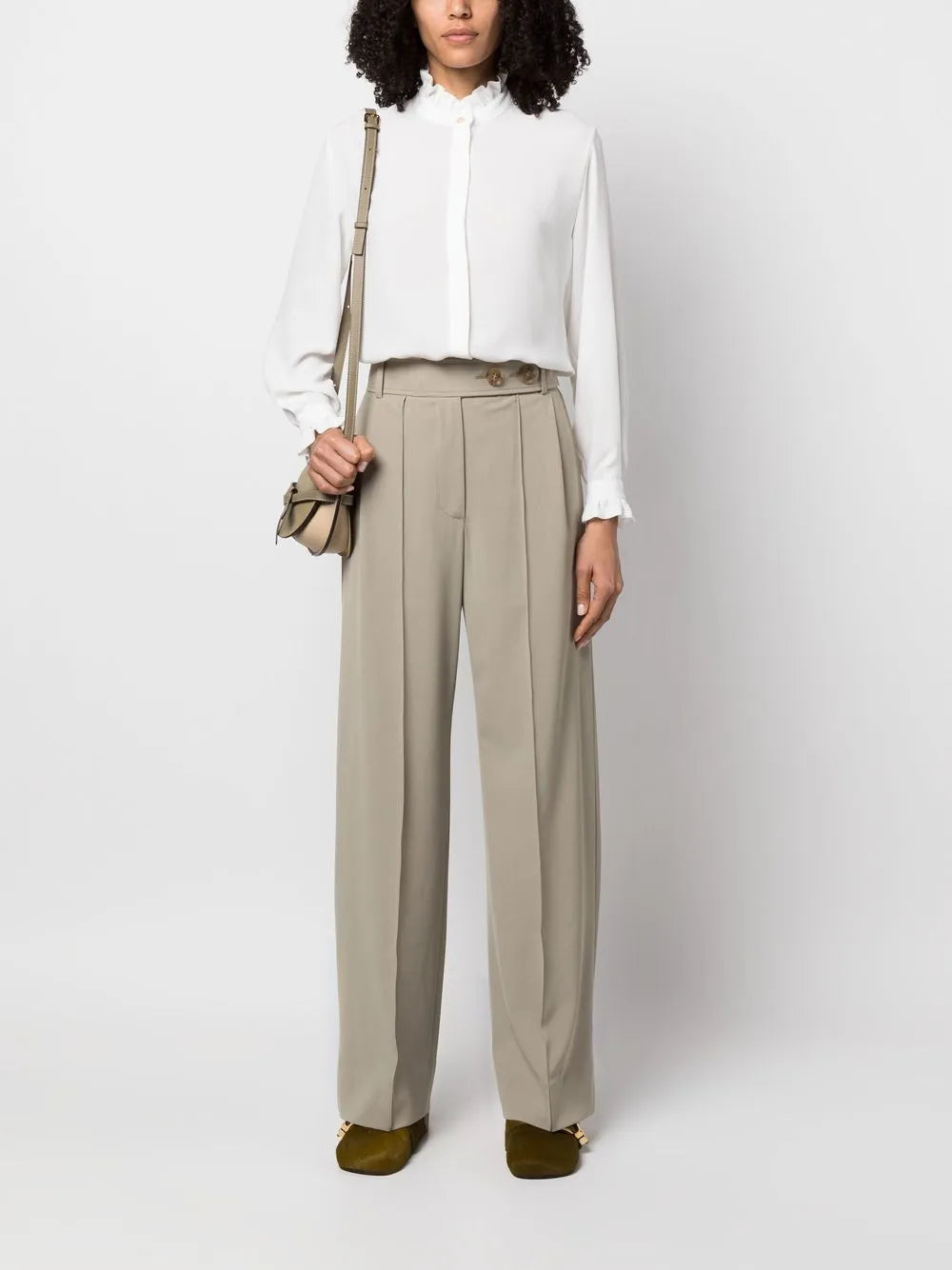 Wavy-Collar Shirt