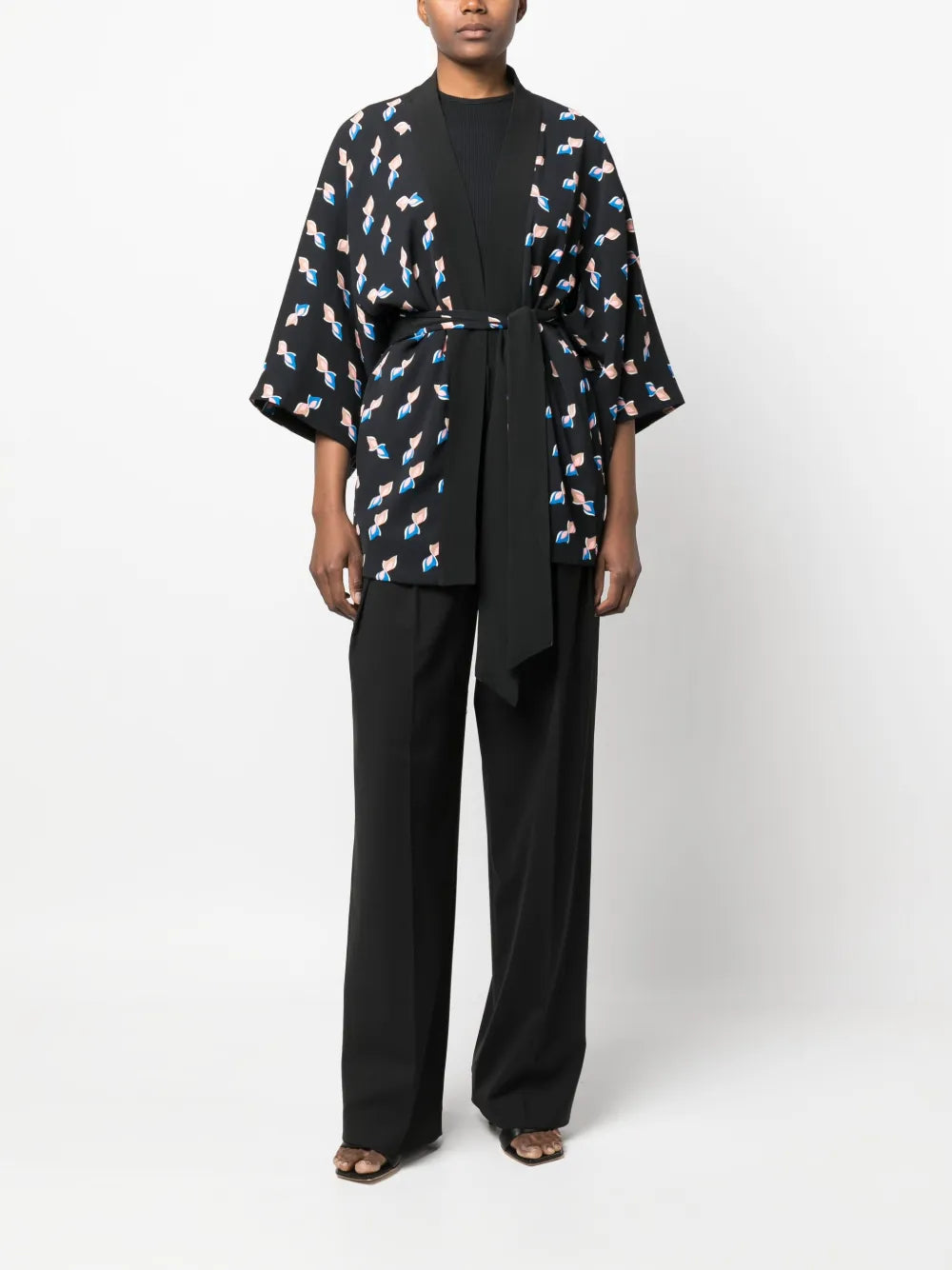 Graphic-Print Belted Kimono