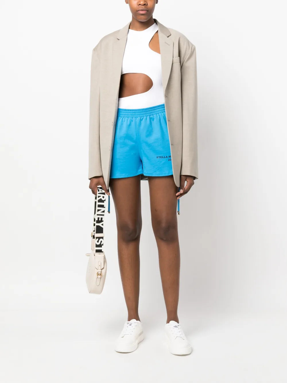 Side Drawstring-Fastening Shorts