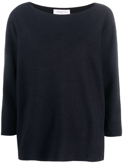 Three-Quarter Length Sleeved Top