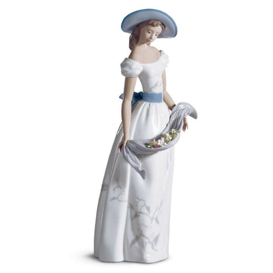 Fragances And Colors Woman Figurine