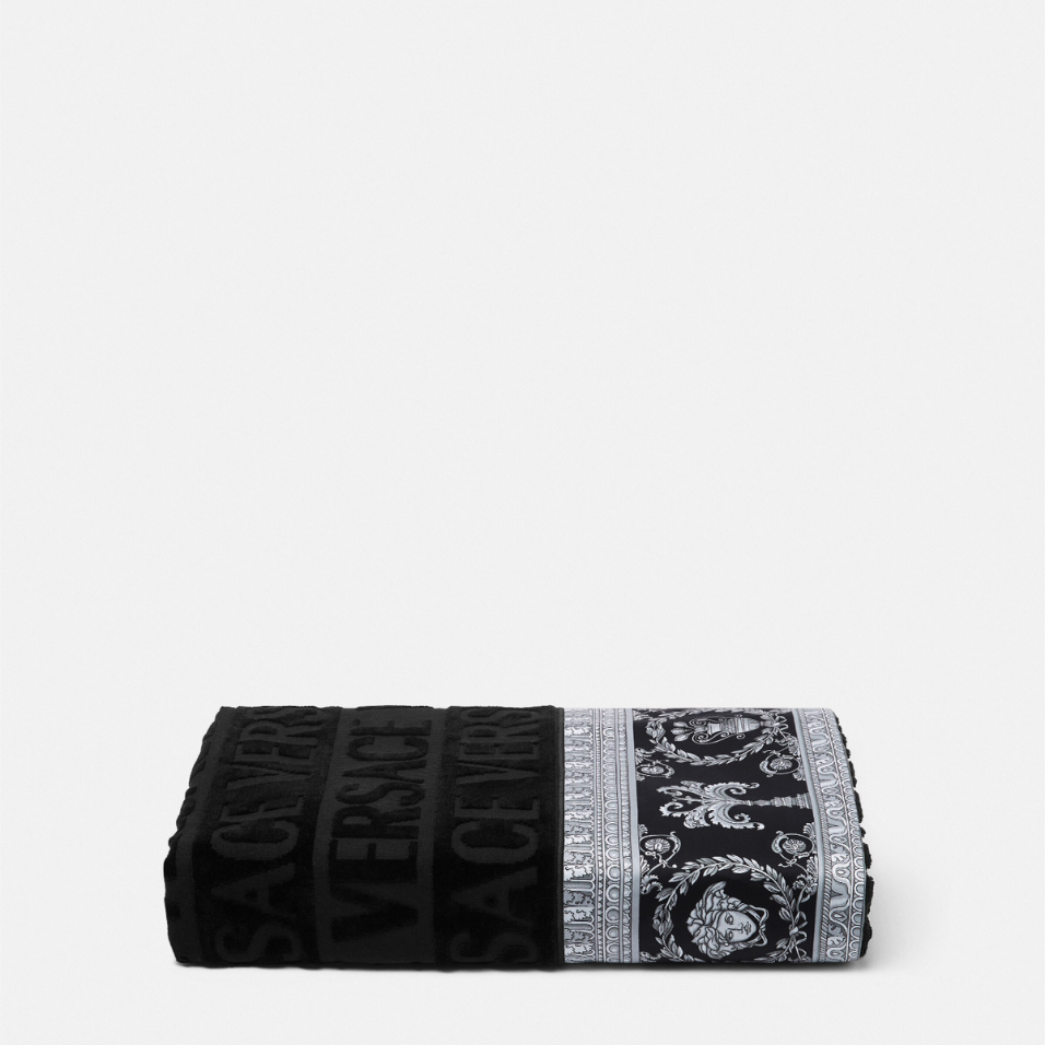 I ♡ Baroque Bath Towel