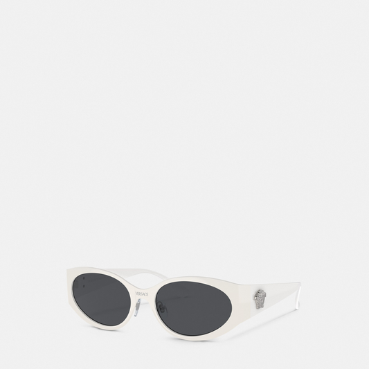 La Medusa Oval Sunglasses