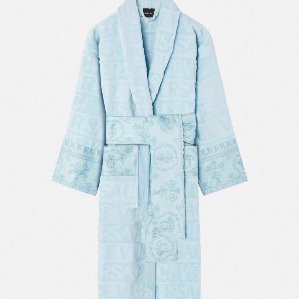 I ♡ Baroque Bathrobe