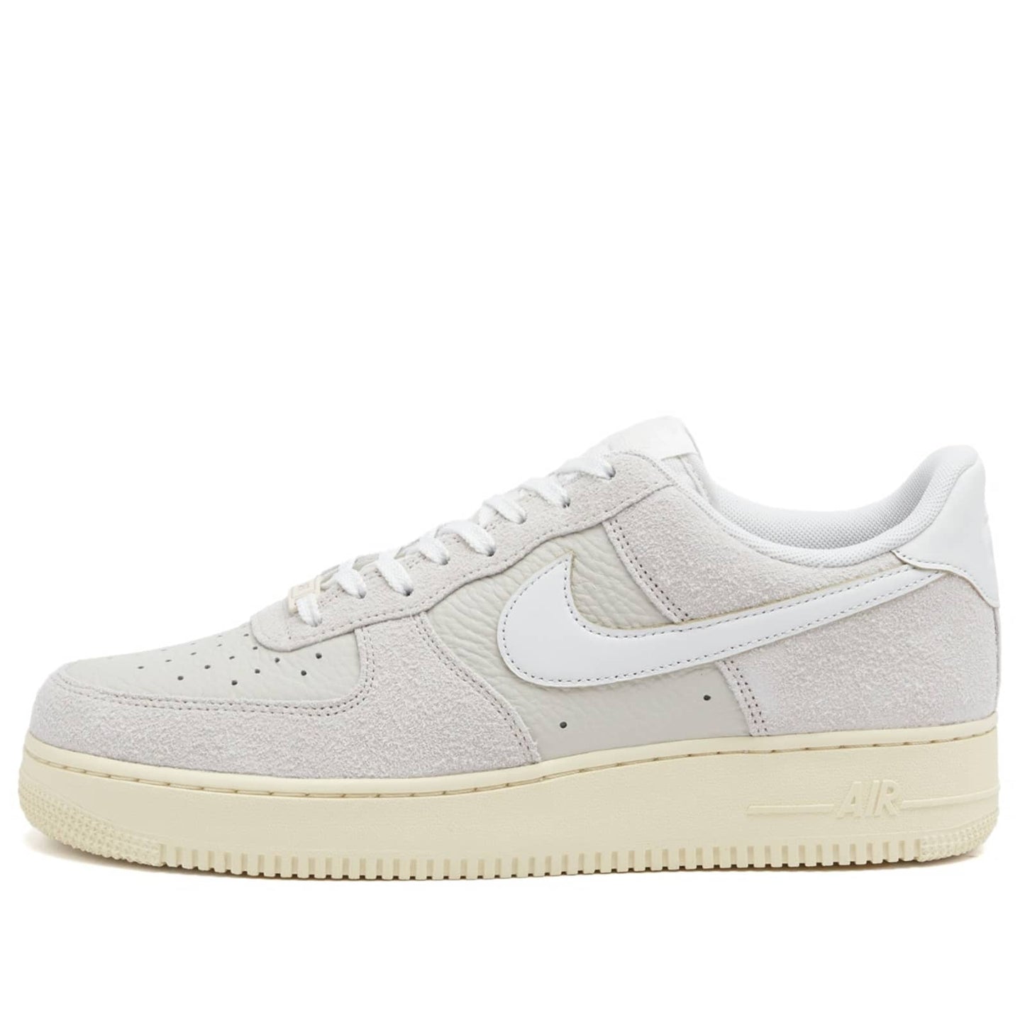 Air Force 1 '07 Sneaker