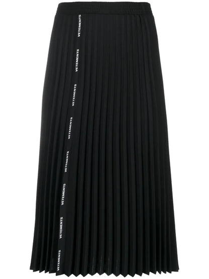 Knee-Length Pleated Skirt