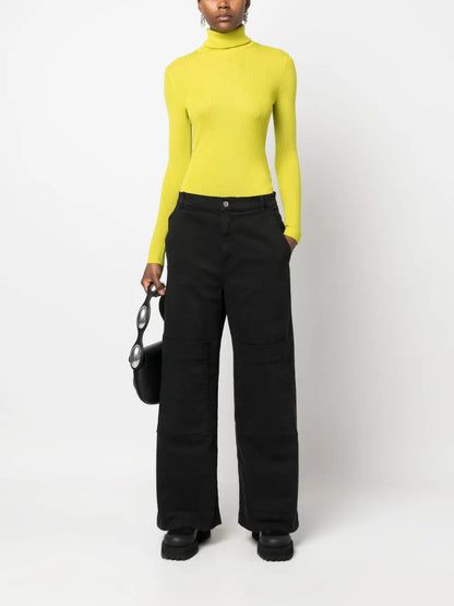 Low-Rise Wide-Leg Jeans