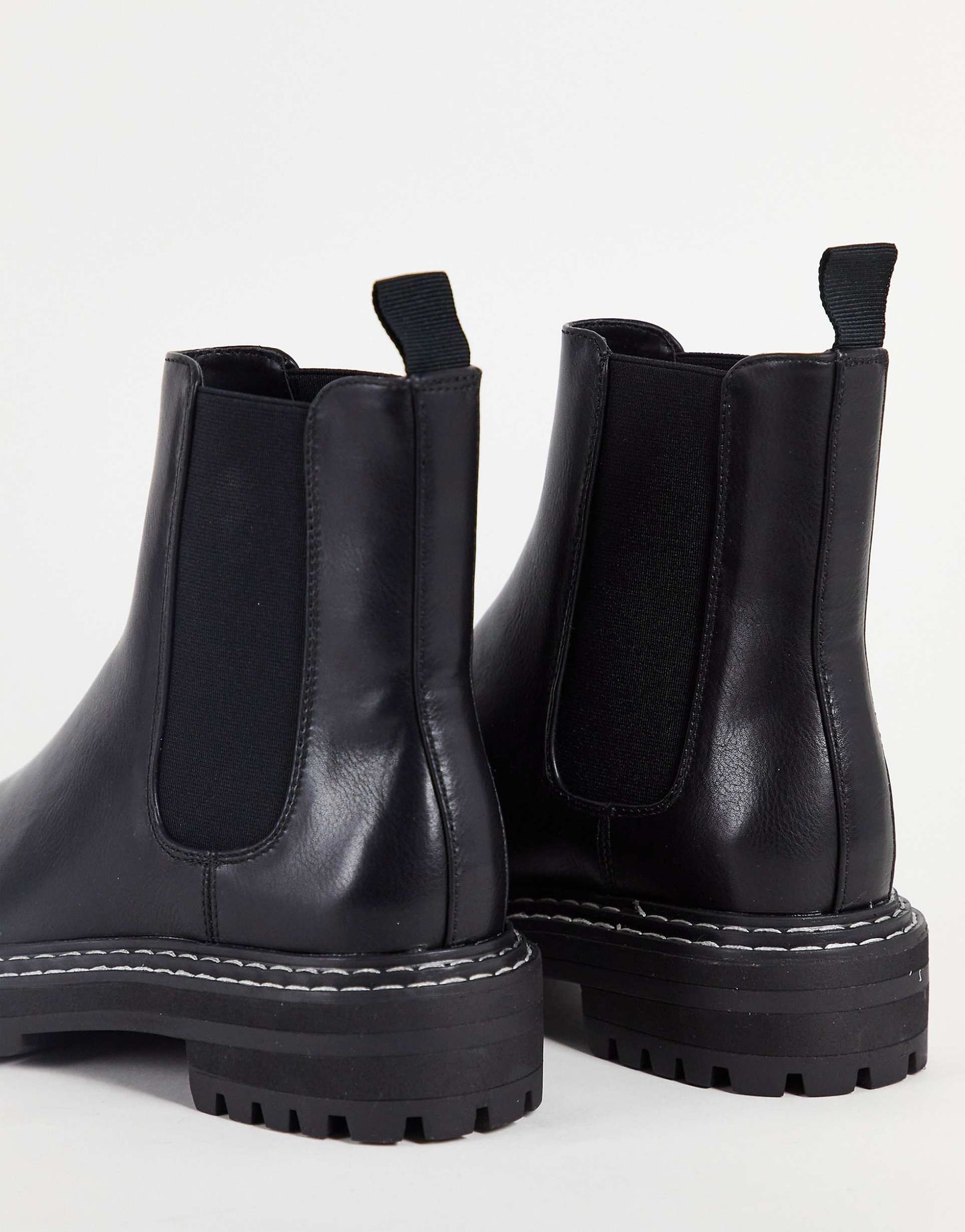 Chelsea Boot With Contrast Stitch