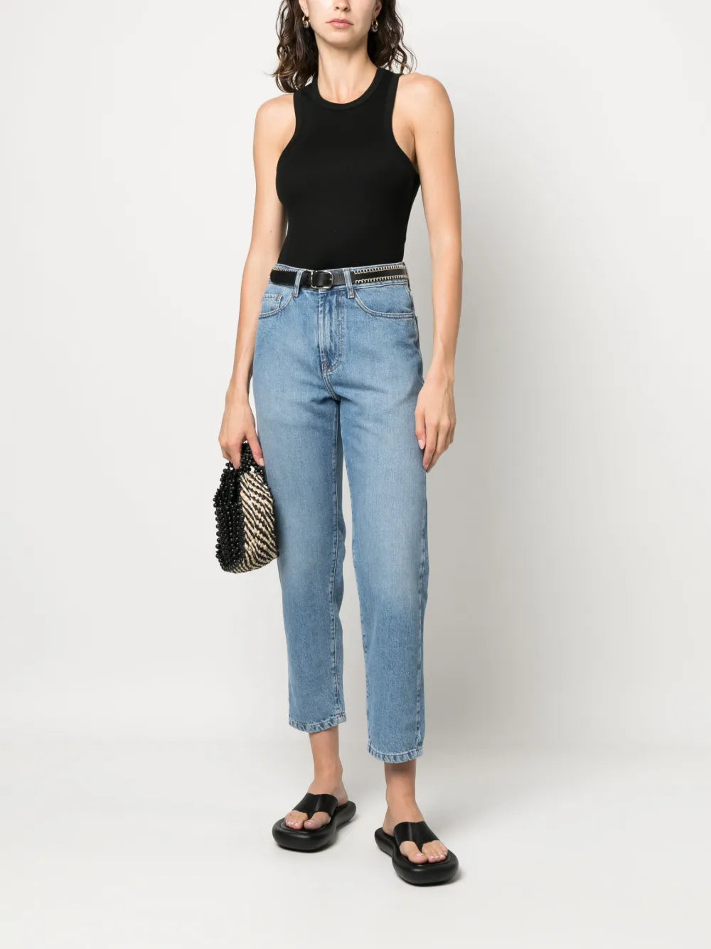 Tapered Cropped Jeans