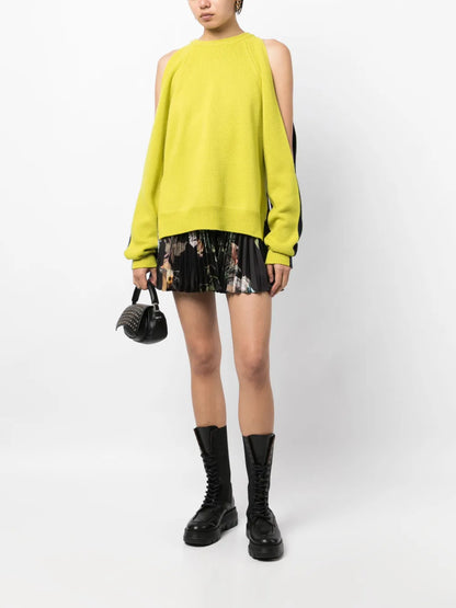 Two-Tone Sleeve-Slit Jumper
